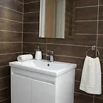 Stylish 3bedroom By Homely * Gzira
