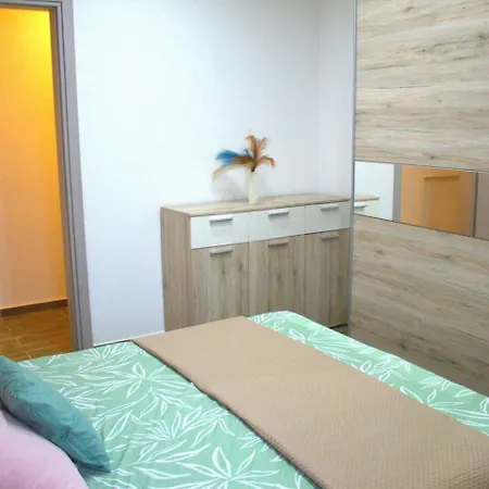 アパート Stylish 3bedroom By Homely *