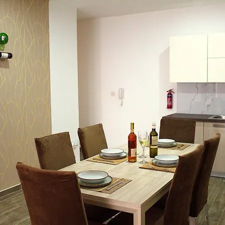 Stylish 3bedroom By Homely Apartamento