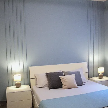 Stylish 3bedroom By Homely