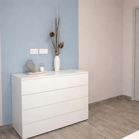 Stylish 3bedroom By Homely Apartament